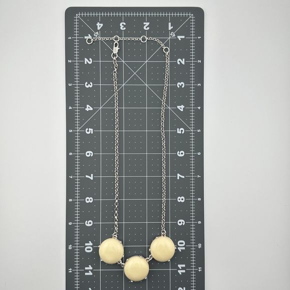 Silver Tone Chain 3 Three Round Beige Off-White Plastic Stones Necklace 23.5" - Picture 6 of 9